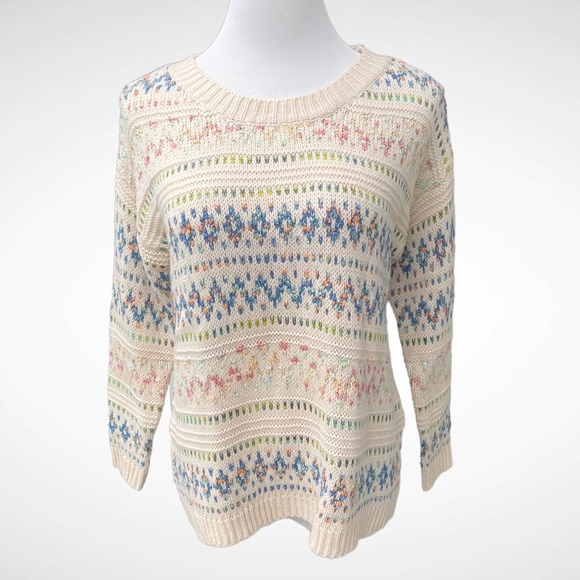 Lulumari Sweaters - Lulumari Long-Sleeve Crewneck Patterned Sweater